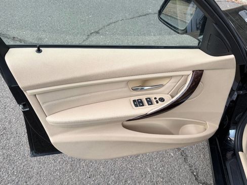 Used 2013 BMW 328i xDrive Sedan image 40