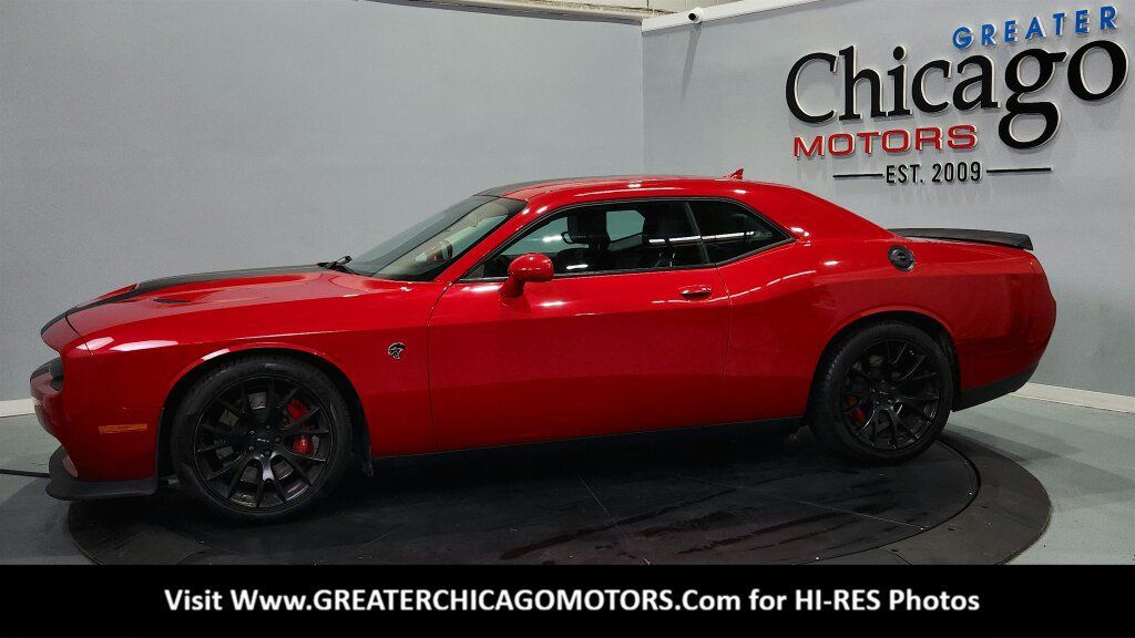 Used 2016 Dodge Challenger SRT Hellcat RWD image 6
