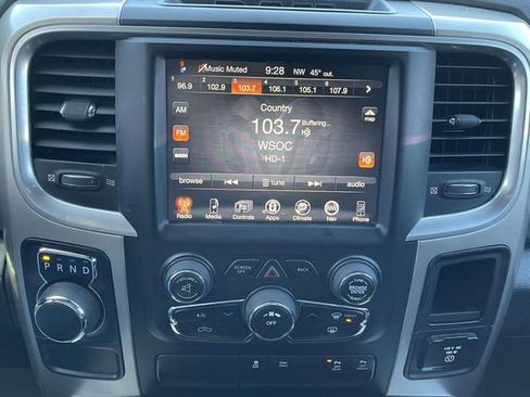 Used 2015 RAM 1500 Lone Star image 20