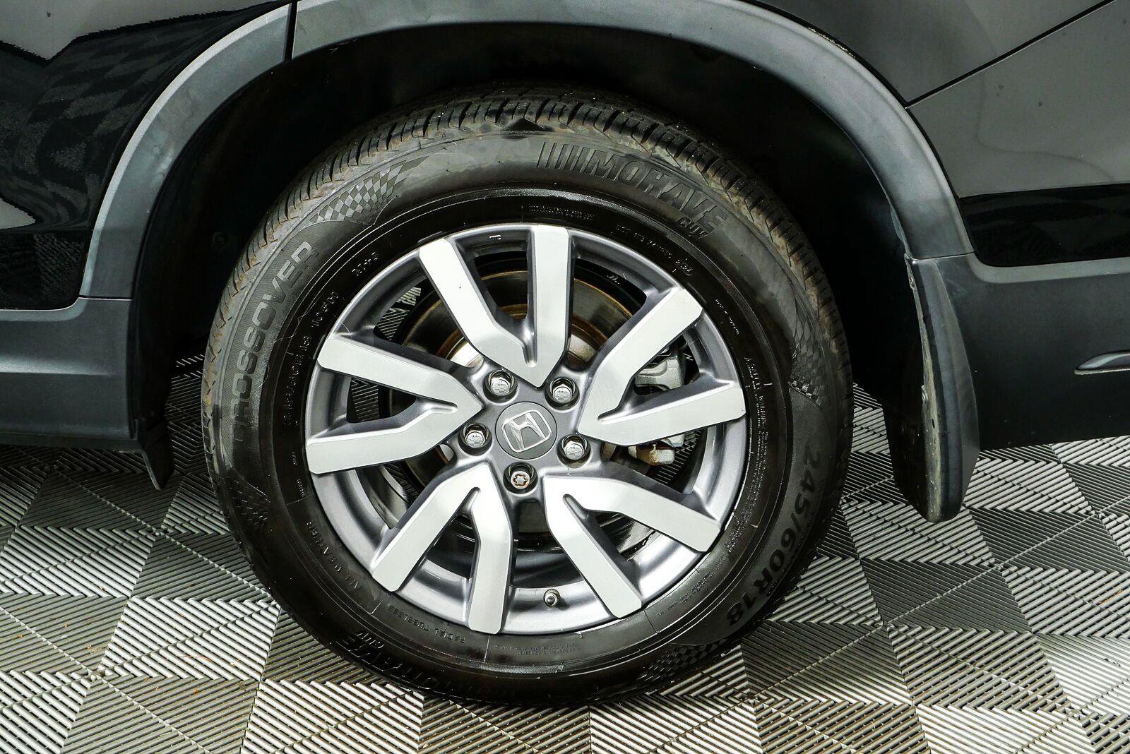 Used 2019 Honda Pilot EX-L image 39