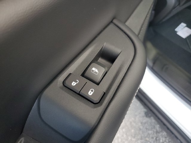 New 2027 Jeep Grand Cherokee Altitude AWD/4WD image 16