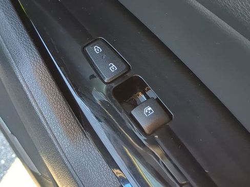 Used 2024 Kia Sportage X-Line w/ X-Line Premium Package image 39