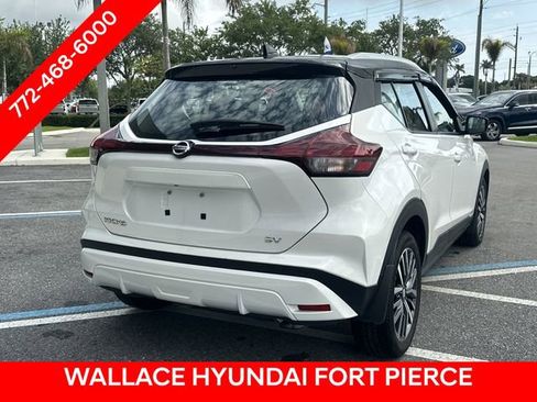 Used 2021 Nissan Kicks SV FWD image 6