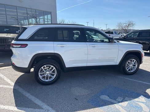 New 2026 Jeep Grand Cherokee Laredo AWD/4WD image 27