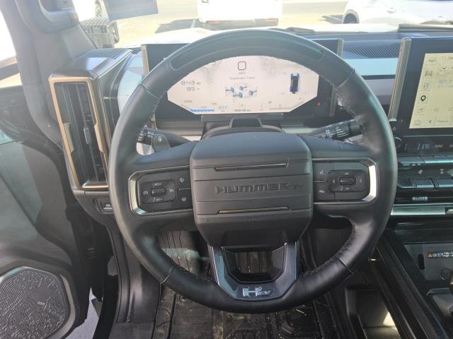 Used 2024 GMC Hummer EV 2X w/ Extreme Off-Road Package AWD/4WD image 3