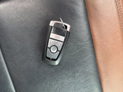 Used 2022 Ford Bronco Outer Banks image 34