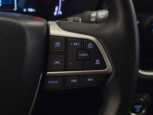 Used 2025 Toyota Grand Highlander AWD Hybrid image 27