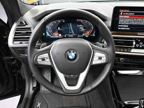 Used 2024 BMW X3 xDrive30i w/ Premium Essential Package AWD/4WD image 29