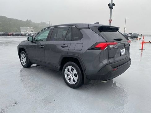 Certified 2024 Toyota RAV4 LE AWD/4WD image 10