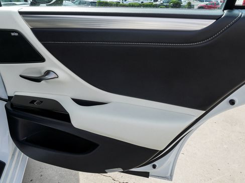 Used 2023 Lexus ES 350 F Sport w/ Accessory Package (Z2) FWD image 30