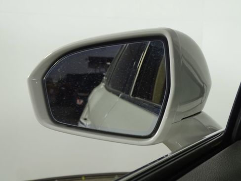 Used 2020 Lincoln Nautilus Reserve image 39