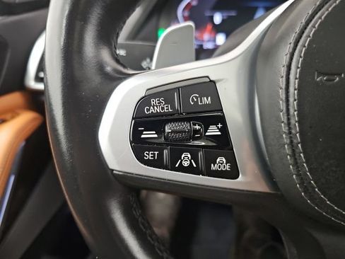 Used 2021 BMW X5 xDrive40i w/ M Sport Package AWD/4WD image 17