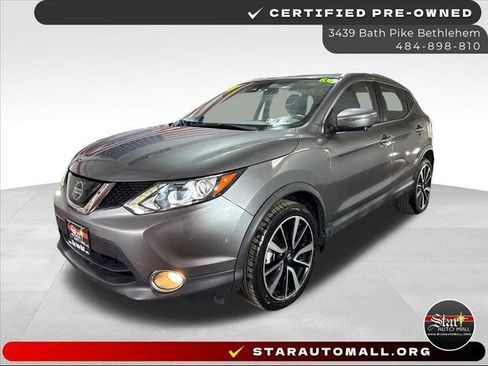 Used 2018 Nissan Rogue Sport SL w/ SL Premium Package image 1