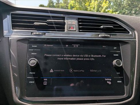 Used 2021 Volkswagen Tiguan S AWD/4WD image 32