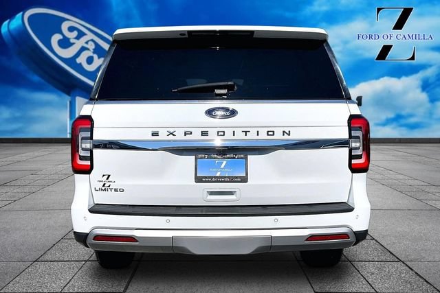 Certified 2024 Ford Expedition Limited RWD image 4