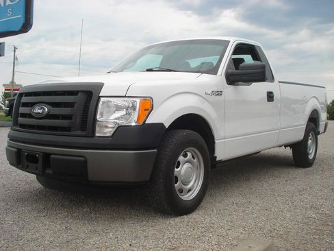 Used 2012 Ford F150 XL w/ Trailer Tow Pkg RWD image 4