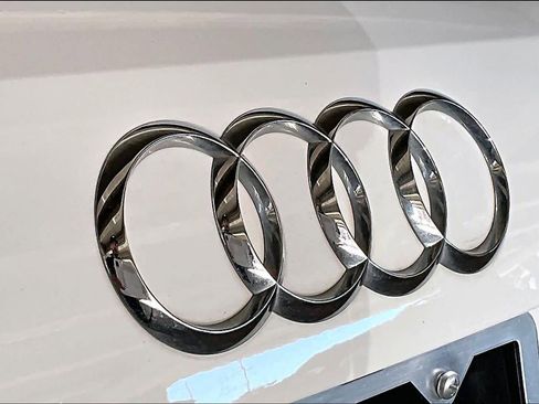 Used 2021 Audi Q3 2.0T Premium image 30