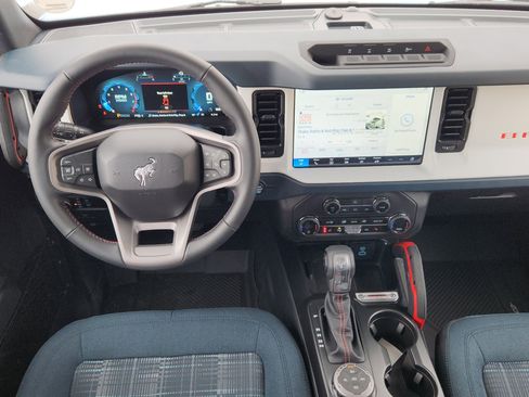 New 2025 Ford Bronco Heritage Edition image 25