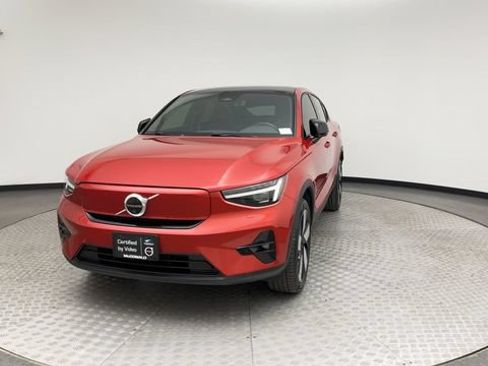 Certified 2023 Volvo C40 P8 Recharge Ultimate w/ Protection Package Premier AWD/4WD image 7
