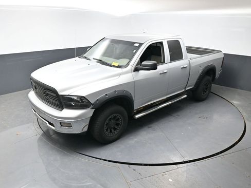 Used 2010 Dodge Ram 1500 Truck SLT w/ SLT Plus D←cor Group AWD/4WD image 17