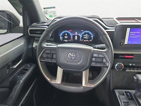 Used 2024 Toyota Tacoma TRD Sport image 12
