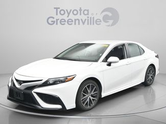 Used 2024 Toyota Camry SE video 1