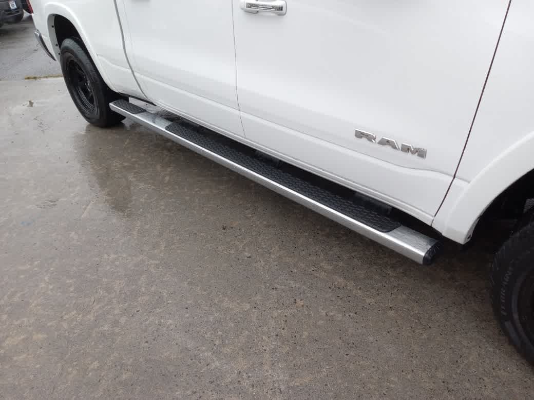 Used 2021 RAM 1500 Laramie AWD/4WD image 10