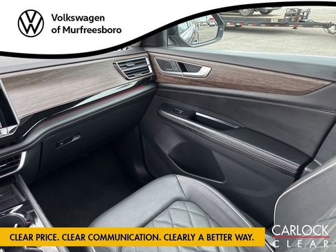 Certified 2024 Volkswagen Atlas SEL Premium R-Line image 27