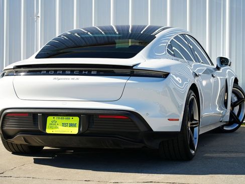 Used 2020 Porsche Taycan 4S image 5