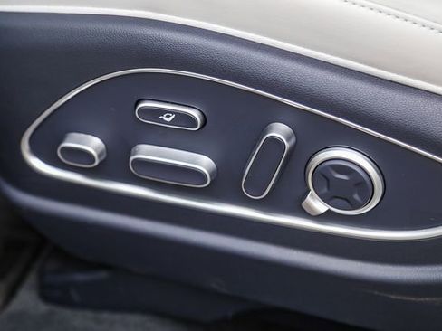 Used 2026 Hyundai Palisade Calligraphy FWD image 25