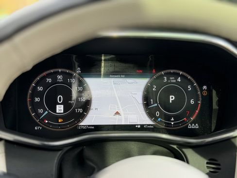 Used 2021 Jaguar F-PACE S image 46