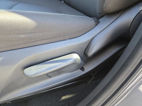 Used 2023 Toyota RAV4 LE image 23