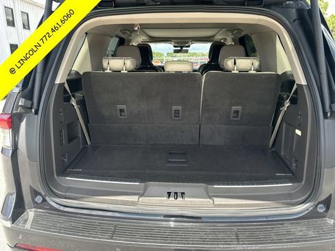 Used 2023 Lincoln Navigator Reserve RWD image 10