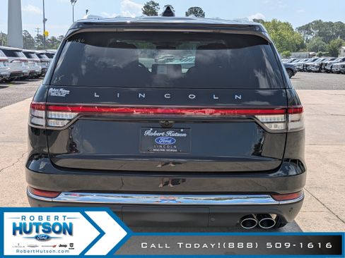 New 2025 Lincoln Aviator Reserve image 7