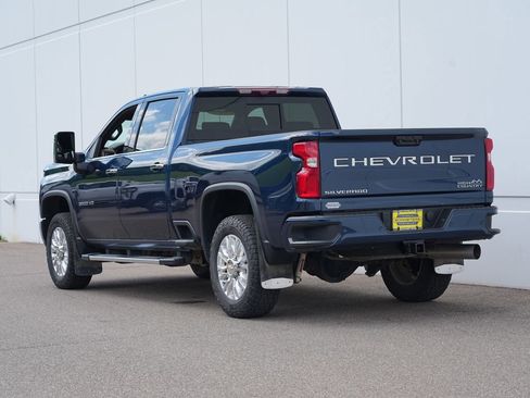 Used 2023 Chevrolet Silverado 3500 High Country w/ Z71 Off-Road Package AWD/4WD image 5