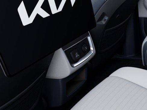 New 2026 Kia Carnival SX Prestige FWD image 26