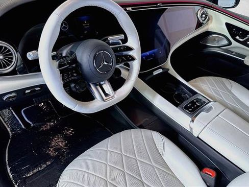 Used 2024 Mercedes-Benz EQS AMG 4MATIC image 9