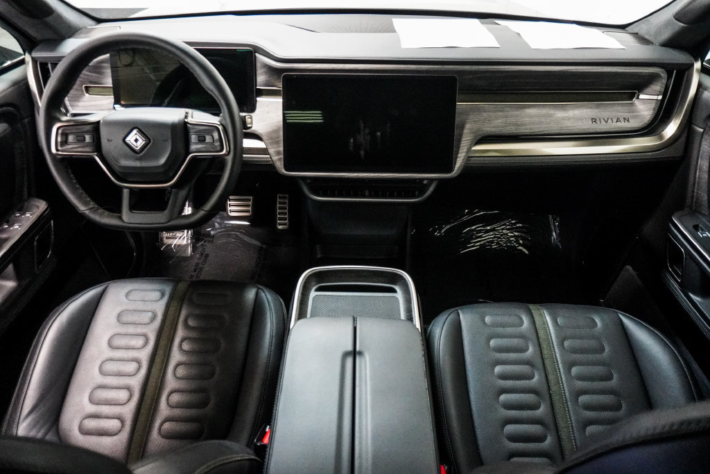 Used 2022 Rivian R1T Launch Edition AWD/4WD image 12