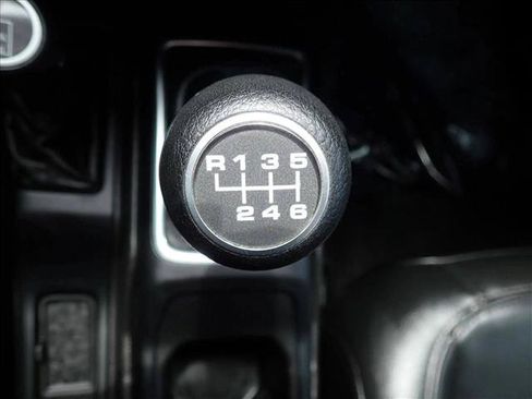 Used 2022 Jeep Wrangler Unlimited Sahara AWD/4WD image 21