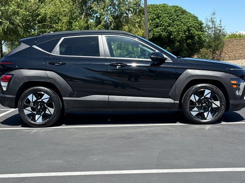 Used 2024 Hyundai Kona SEL FWD image 8