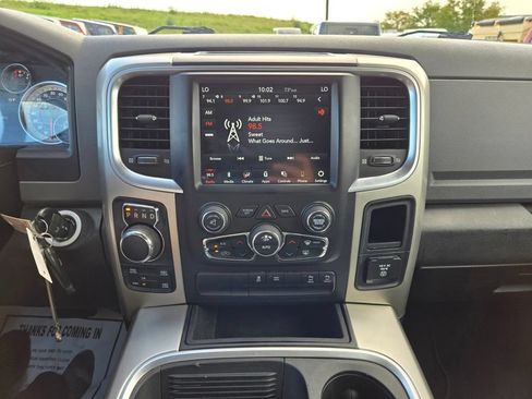 Used 2019 RAM 1500 Big Horn AWD/4WD image 22