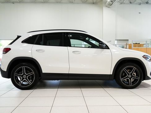Certified 2023 Mercedes-Benz GLA 250 4MATIC image 18