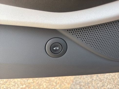 Used 2023 Chevrolet Camaro LT w/ RS Package image 25