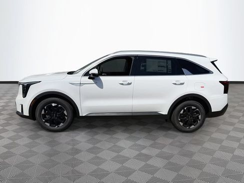 New 2026 Kia Sorento S w/ S Panoramic Sunroof Package FWD image 4
