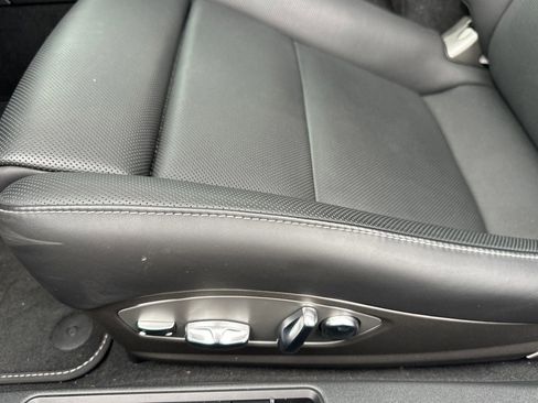 Used 2025 Porsche 718 Cayman image 13