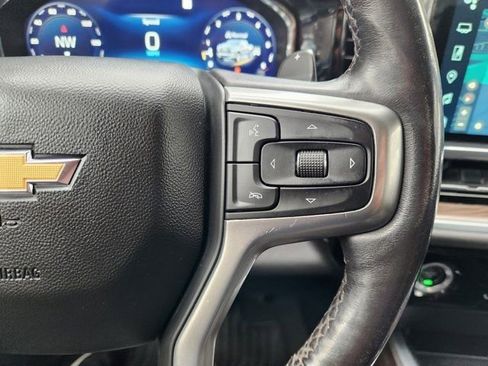 Used 2022 Chevrolet Silverado 1500 LT w/ Z71 Off-Road Package image 31