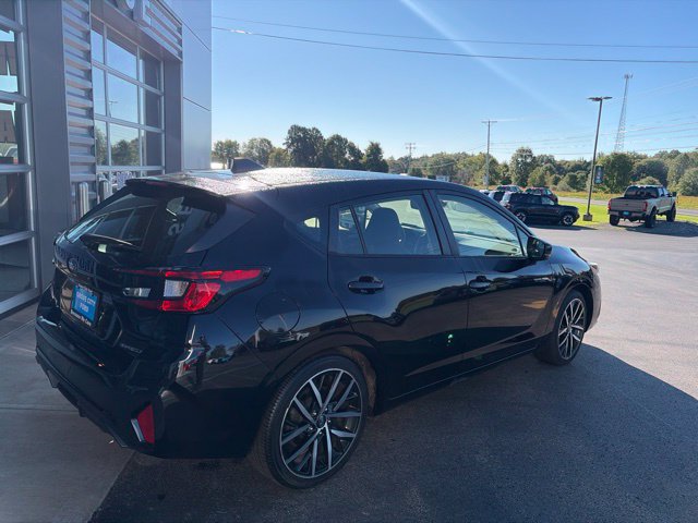 Used 2024 Subaru Impreza 2.0i Sport AWD/4WD image 3