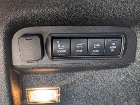 Used 2019 Ford Explorer Platinum AWD/4WD image 21
