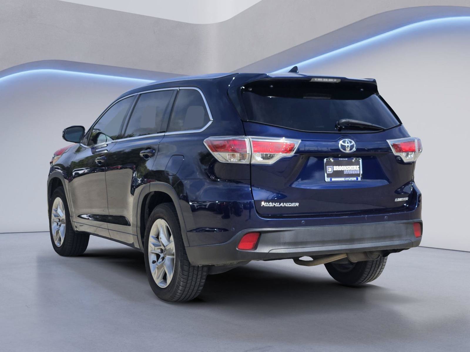 Used 2016 Toyota Highlander Limited FWD image 8