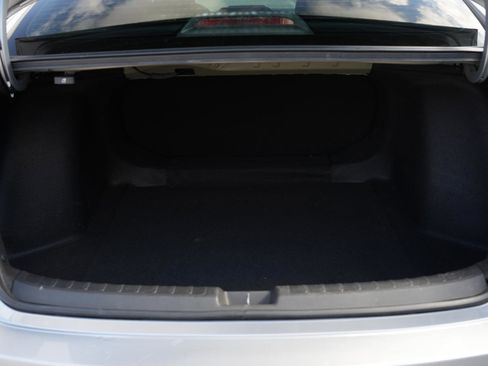 Used 2023 Honda Civic Sport image 8